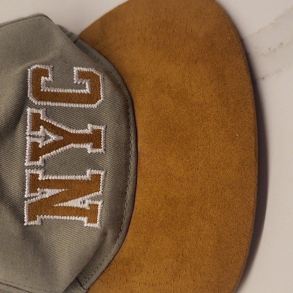 H&M NYC Baseball Cap Kids 12 - 18 Months Grey Brown - Picture 4 of 6